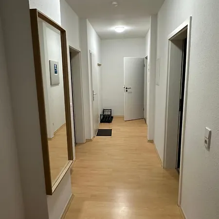 아파트 Fuer 8 Mit Balkon
