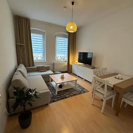 Lejlighed Fuer 8 Mit Balkon Erfurt